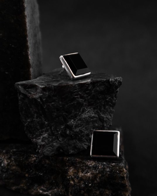 RO STUDIO square shaped onyx earrings