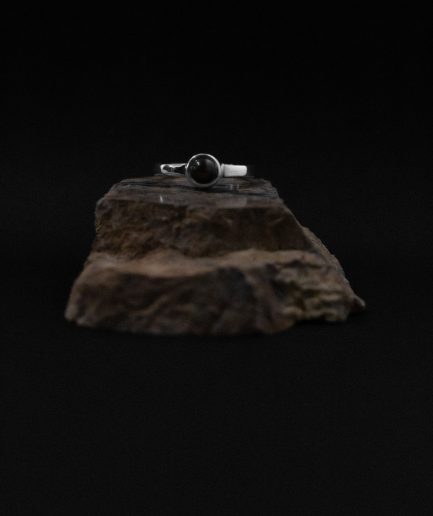 thrilling black pearl ring